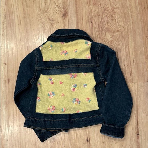 Kids Denim Jacket with Floral Yellow Accents Upcycled size 5T - Picture 1 of 1